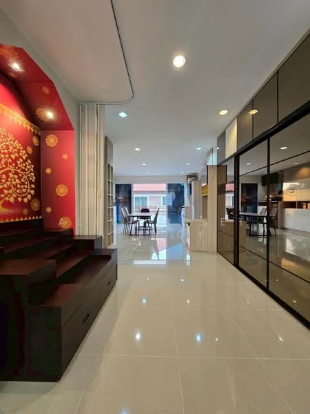 ขายทาวน์โฮม 4ชั้น โครงการ SMART PLUS นวมินทร์70 47.2 ตรว., Bangkok, Khlong Kum, Bueng Kum, Bangkok, 3 Bedrooms, 320 sqm, Townhouse For Sale, by ALive Asset Agency, 500189977 - DDproperty.com