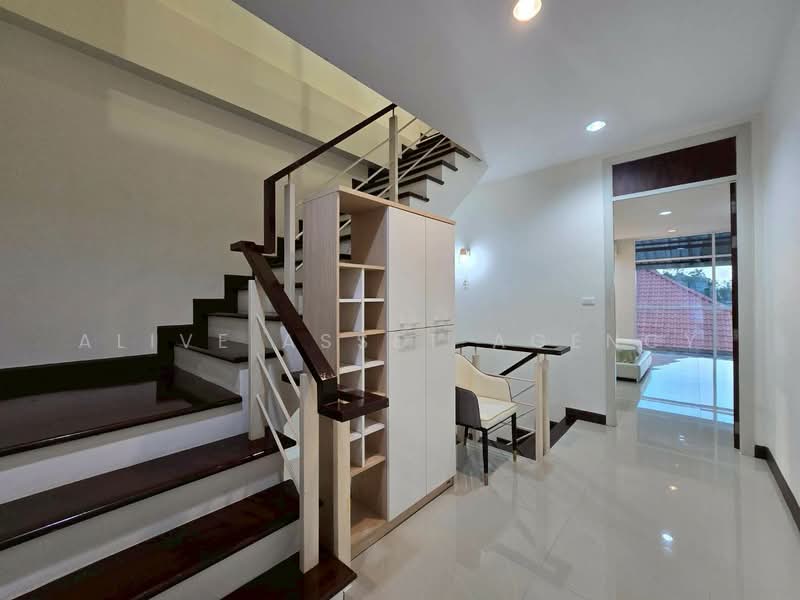 ขายทาวน์โฮม 4ชั้น โครงการ SMART PLUS นวมินทร์70 47.2 ตรว., Bangkok, Khlong Kum, Bueng Kum, Bangkok, 3 Bedrooms, 320 sqm, Townhouse For Sale, by ALive Asset Agency, 500189977 - DDproperty.com