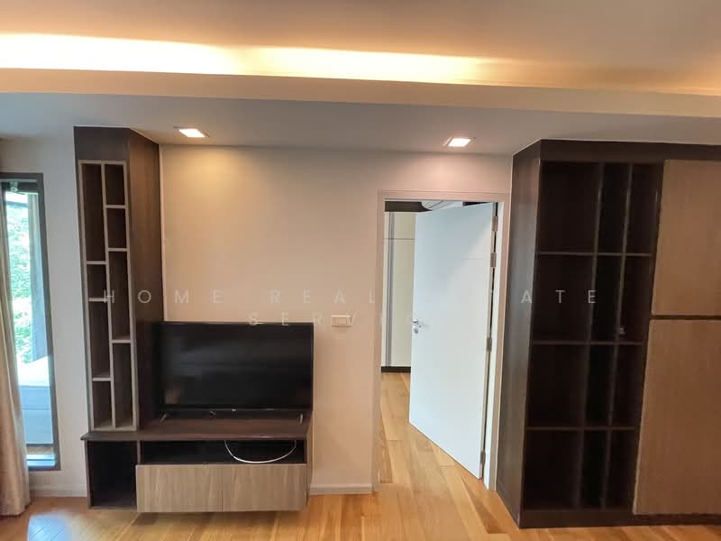 Focus Ploenchit, Bangkok, Soi Sukhumvit 2, Khlong Toei, Khlong Toei, Bangkok, 1 Bedroom, 48 sqm, Condo For Sale, by HOME Real Estate Service, 500189983 - DDproperty.com
