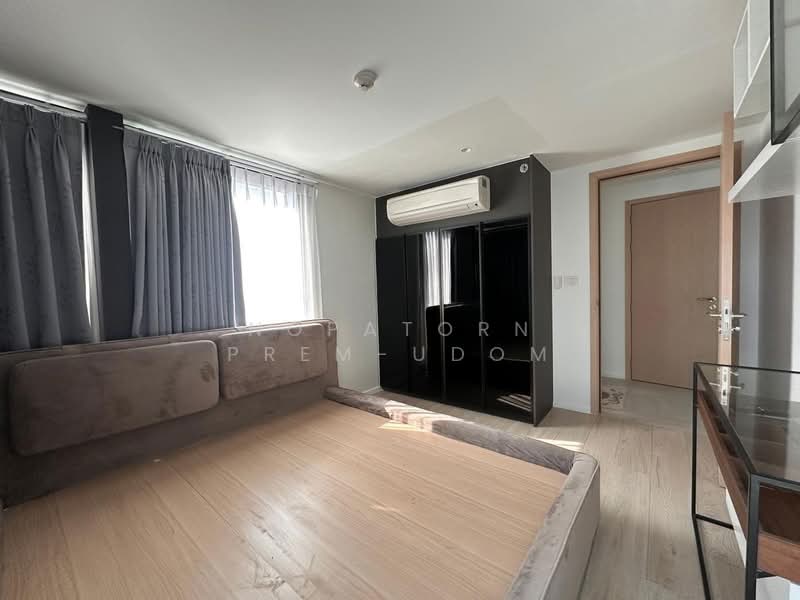 The Lofts Silom, Bangkok, Pramuan Road, Silom, Bang Rak, Bangkok, 2 Bedrooms, 80 sqm, Condo For Sale, by Nopatorn Prem-udom, 500189991 - DDproperty.com