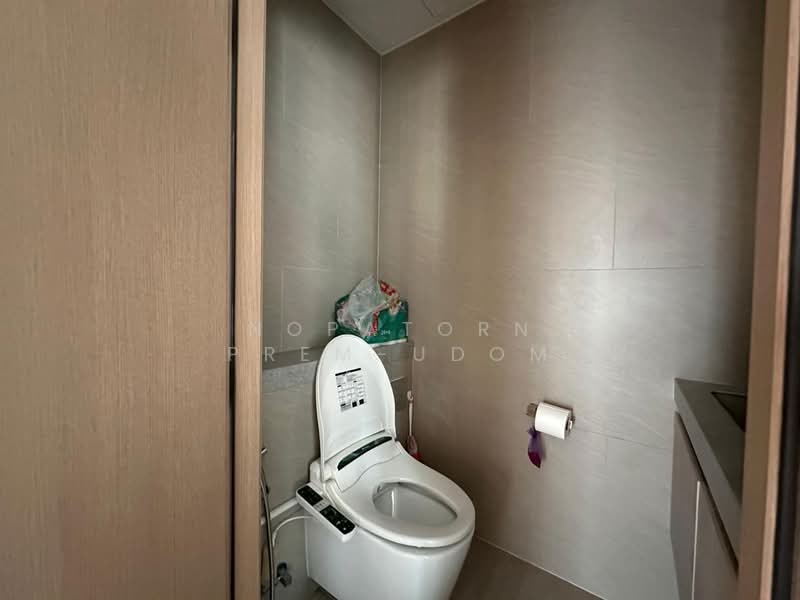 The Lofts Silom, Bangkok, Pramuan Road, Silom, Bang Rak, Bangkok, 2 Bedrooms, 80 sqm, Condo For Sale, by Nopatorn Prem-udom, 500189991 - DDproperty.com