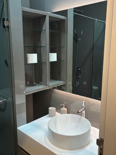 Trapezo Sukhumvit 16, Bangkok, Soi Sukhumvit 16, Khlong Toei, Khlong Toei, Bangkok, 3 Bedrooms, 118 sqm, Condo Option To Buy, by Bing Chun Huang, 500190015 - DDproperty.com