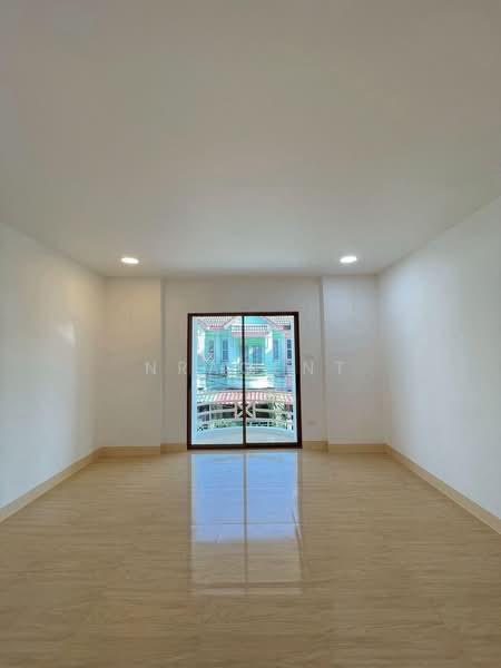 บ้านร่มโพธิ์ บางบัวทอง, Nonthaburi, Bang Rak Pattana, Bang Bua Thong, Nonthaburi, 2 Bedrooms, 95 sqm, Townhouse For Sale, by NRagent, 500190017 - DDproperty.com