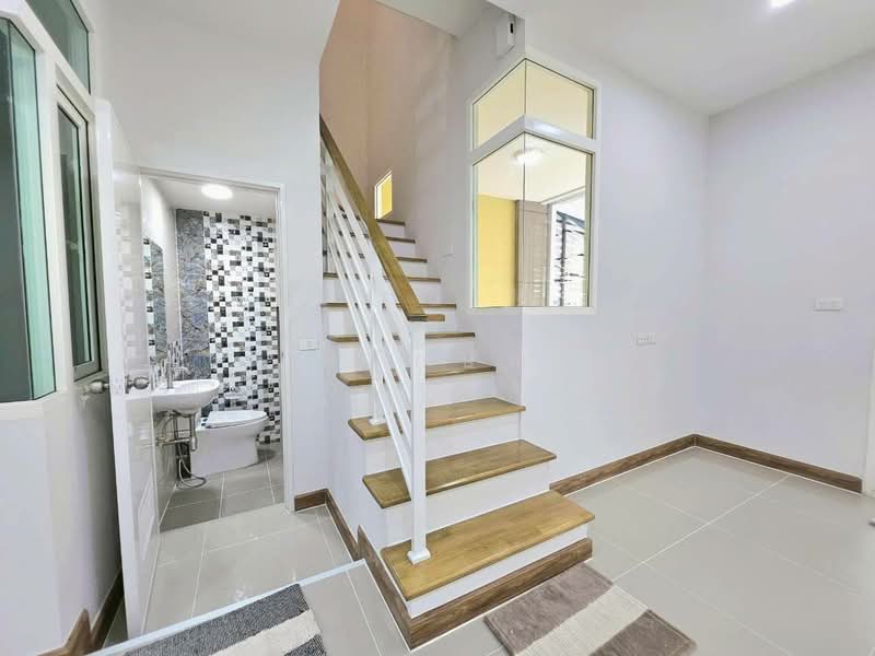 Golden Town 3 Suksawat - Phutthabucha : โกลเด้น ทาวน์ 3 สุขสวัสดิ์ - พุทธบูชา, Bangkok, พุทธบูชา, Bangmot, Thung Khru, Bangkok, 3 Bedrooms, 110 sqm, Townhouse For Sale, by พิจักษณ์ ตั้งพานิชยานนท์, 500190021 - DDproperty.com