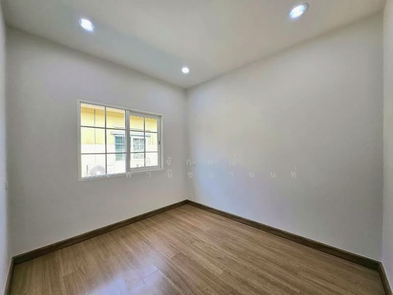 โกลเด้น ทาวน์ 3 สุขสวัสดิ์ - พุทธบูชา : Golden Town 3 Suksawat - Phutthabucha, กรุงเทพ, พุทธบูชา, บางมด, ทุ่งครุ, กรุงเทพ, 110 ตร.ม., ทาวน์เฮ้าส์ ขาย, โดย พิจักษณ์ ตั้งพานิชยานนท์, 500190021 - DDproperty.com