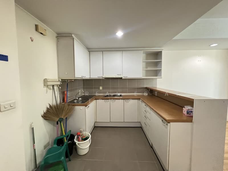 Baan Nonzee, Bangkok, 33 Chan Rd, Chong Nonsi, Yan Nawa, Bangkok, 2 Bedrooms, 70 sqm, Condo For Sale, by HOME Real Estate Service, 500190036 - DDproperty.com