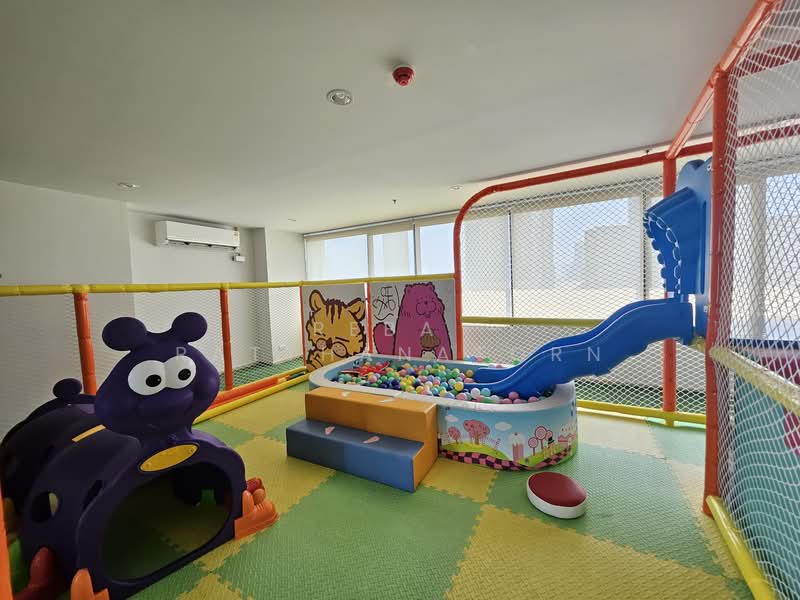 Regent Home Wutthakat, Bangkok, Wutthakat Road, Talat Plu, Thon Buri, Bangkok, 1 Bedroom, 26 sqm, Condo For Rent, by TREBA - Ratthanatorn, 500190047 - DDproperty.com