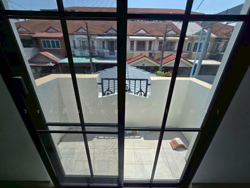  เค.ซี. รามอินทรา 8, กรุงเทพ, ถนนหทัยราษฎร์, สามวาตะวันตก, คลองสามวา, กรุงเทพ, 96 ตร.ม., ทาวน์เฮ้าส์ ขาย, โดย นภัสศรณ์ วงศ์สินไทยกร (นันท์), 500190053 - DDproperty.com