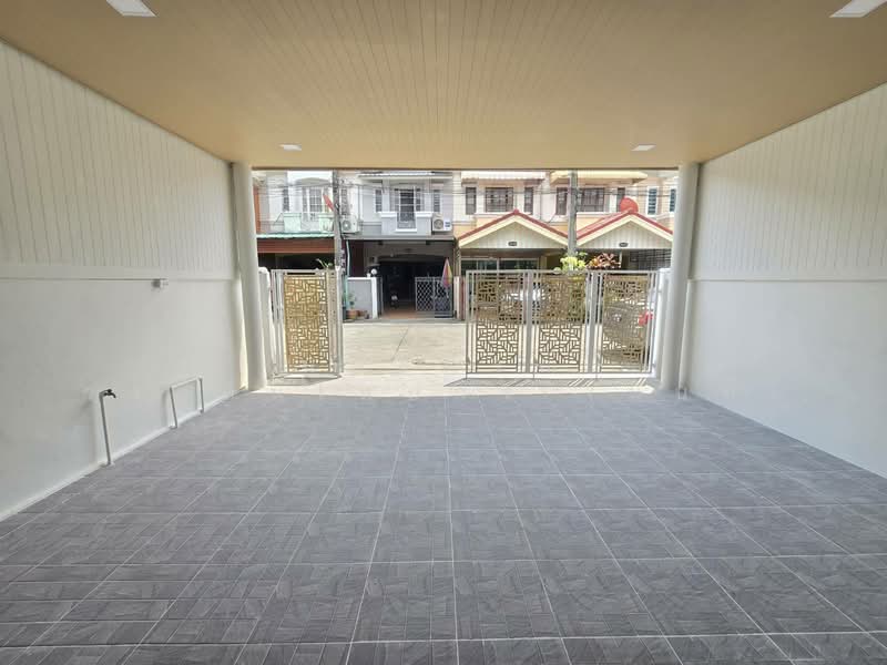 K.C. Ramintra 8, Bangkok, Hathairat Road, Sam Wa Tawan Tok, Khlong Sam Wa, Bangkok, 4 Bedrooms, 96 sqm, Townhouse For Sale, by นภัสศรณ์ วงศ์สินไทยกร (นันท์), 500190053 - DDproperty.com