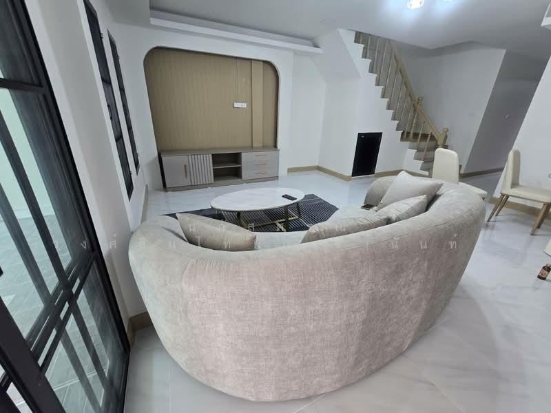 K.C. Ramintra 8, Bangkok, Hathairat Road, Sam Wa Tawan Tok, Khlong Sam Wa, Bangkok, 4 Bedrooms, 96 sqm, Townhouse For Sale, by นภัสศรณ์ วงศ์สินไทยกร (นันท์), 500190053 - DDproperty.com