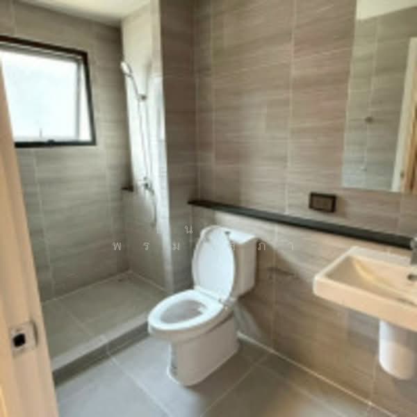 Britania Bangna-Srivaree, Samut Prakan, Village No. 6, Srisa Chorakhe Yai, Bang Sao Thong, Samut Prakan, 4 Bedrooms, 190 sqm, Single Detached House For Sale, by ธนสร พรมโสภา, 500190058 - DDproperty.com