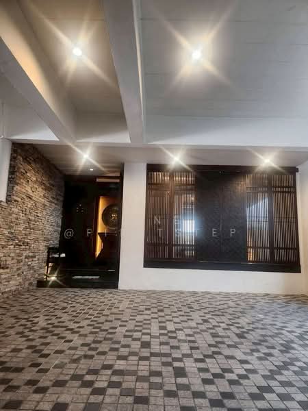 Garden House Rama 3, Bangkok, Soi Nonsi, Chong Nonsi, Yan Nawa, Bangkok, 5 Bedrooms, 400 sqm, Townhouse For Rent, by LINE @firststep, 500190060 - DDproperty.com