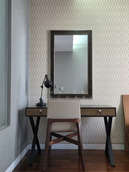 Domus 16, Bangkok, 19 Soi Sukhumvit 16, Khlong Toei, Khlong Toei, Bangkok, 2 Bedrooms, 104 sqm, Condo For Rent, by Emmika Ngoencharoen, 500190062 - DDproperty.com