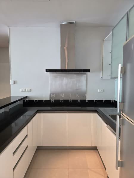 Domus 16 : โดมัส 16, กรุงเทพ, 19 ซอย สุขุมวิท 16, คลองเตย, คลองเตย, กรุงเทพ, 104 ตร.ม., คอนโด ให้เช่า, โดย Emmika Ngoencharoen, 500190062 - DDproperty.com