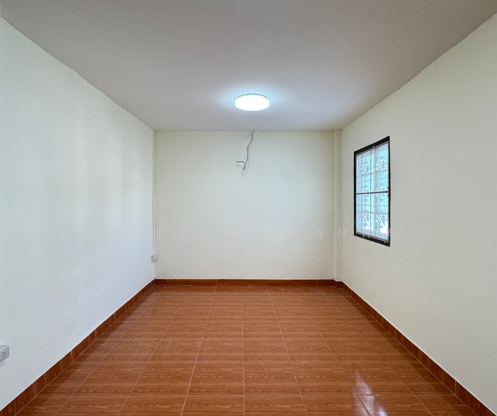 ไทรม้า, Nonthaburi, รัตนาธิเบศร์, Sai Ma, Muang Nonthaburi, Nonthaburi, 6 Bedrooms, 300 sqm, Semi-Detached House (Twin House) For Sale, by Panlapa Khanha, 500190101 - DDproperty.com