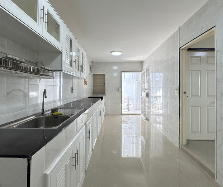 ไทรม้า, Nonthaburi, รัตนาธิเบศร์, Sai Ma, Muang Nonthaburi, Nonthaburi, 6 Bedrooms, 300 sqm, Semi-Detached House (Twin House) For Sale, by Panlapa Khanha, 500190101 - DDproperty.com