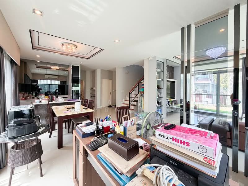 The Grand Pinklao, Bangkok, 594 Borommaratchachonnani Road, Sala Thammasop, Thawi Watthana, Bangkok, 4 Bedrooms, 300 sqm, Single Detached House For Sale, by Chantat Raoprachong, 500190139 - DDproperty.com