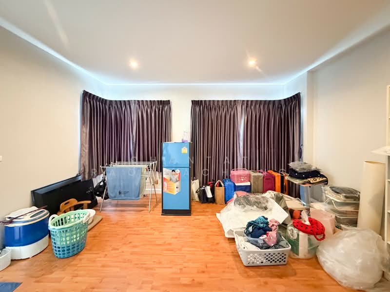 The Grand Pinklao, Bangkok, 594 Borommaratchachonnani Road, Sala Thammasop, Thawi Watthana, Bangkok, 4 Bedrooms, 300 sqm, Single Detached House For Sale, by Chantat Raoprachong, 500190139 - DDproperty.com