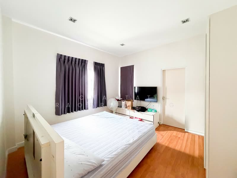 The Grand Pinklao, Bangkok, 594 Borommaratchachonnani Road, Sala Thammasop, Thawi Watthana, Bangkok, 4 Bedrooms, 300 sqm, Single Detached House For Sale, by Chantat Raoprachong, 500190139 - DDproperty.com