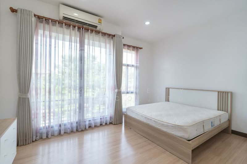 Baan Klang Muang Rama 9-Ramkhmahaeng, Bangkok, Soi Ramkhamhaeng 39, Phlapphla, Wang Thonglang, Bangkok, 3 Bedrooms, 149 sqm, Townhouse For Rent, by NTG Property House Co.,Ltd., 500190141 - DDproperty.com