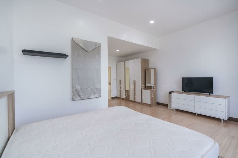 Baan Klang Muang Rama 9-Ramkhmahaeng, Bangkok, Soi Ramkhamhaeng 39, Phlapphla, Wang Thonglang, Bangkok, 3 Bedrooms, 149 sqm, Townhouse For Rent, by NTG Property House Co.,Ltd., 500190141 - DDproperty.com