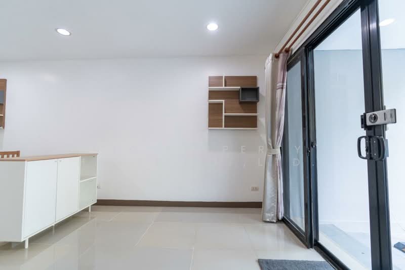 Baan Klang Muang Rama 9-Ramkhmahaeng, Bangkok, Soi Ramkhamhaeng 39, Phlapphla, Wang Thonglang, Bangkok, 3 Bedrooms, 149 sqm, Townhouse For Rent, by NTG Property House Co.,Ltd., 500190141 - DDproperty.com