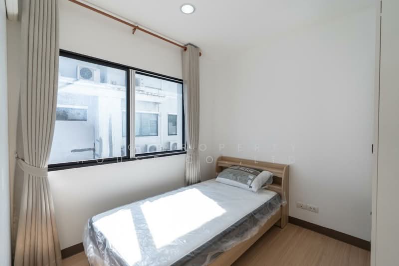 Baan Klang Muang Rama 9-Ramkhmahaeng, Bangkok, Soi Ramkhamhaeng 39, Phlapphla, Wang Thonglang, Bangkok, 3 Bedrooms, 149 sqm, Townhouse For Rent, by NTG Property House Co.,Ltd., 500190141 - DDproperty.com