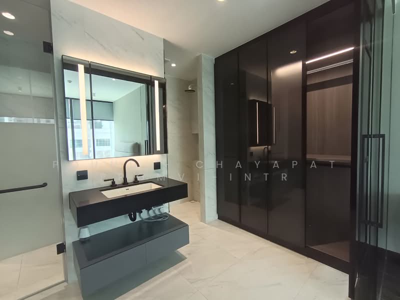 Tait Sathorn 12, Bangkok, Soi Sathorn 12, Sathorn Road, Silom, Bang Rak, Bangkok, 1 Bedroom, 64 sqm, Condo For Rent, by Pound - Chayapat Promvi-intr, 500190143 - DDproperty.com