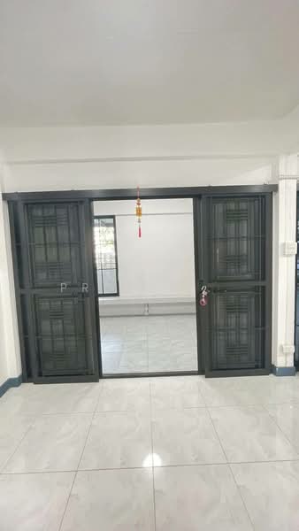 NG269 ให้เช่าบ้านเดี่ยว 2 ชั้น เหม่งจ๋าย ใกล้เรียบด่วน รีโนเวทใหม่ พร้อมอยู่ เลี้ยงสัตว์ได้, กรุงเทพ, เหม่งจ๋าย, วังทองหลาง, วังทองหลาง, กรุงเทพ, 200 ตร.ม., บ้านเดี่ยว ให้เช่า, โดย NTG Property House Co.,Ltd., 500190150 - DDproperty.com