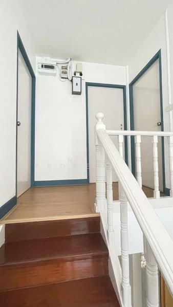 NG269 ให้เช่าบ้านเดี่ยว 2 ชั้น เหม่งจ๋าย ใกล้เรียบด่วน รีโนเวทใหม่ พร้อมอยู่ เลี้ยงสัตว์ได้, Bangkok, เหม่งจ๋าย, Wang Thonglang, Wang Thonglang, Bangkok, 3 Bedrooms, 200 sqm, Single Detached House For Rent, by NTG Property House Co.,Ltd., 500190150 - DDproperty.com