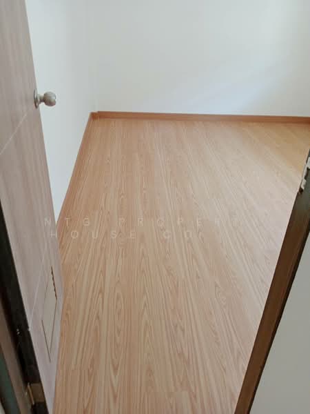 NG270 ให้เช่าบ้านเดี่ยว เหม่งจ๋าย รีโนเวทใหม่ บ้านเปล่าไม่มีเฟอร์ เลี้ยงสัตว์ได้ พร้อมอยู่, กรุงเทพ, ห้วยขวาง, วังทองหลาง, วังทองหลาง, กรุงเทพ, 200 ตร.ม., บ้านเดี่ยว ให้เช่า, โดย NTG Property House Co.,Ltd., 500190155 - DDproperty.com