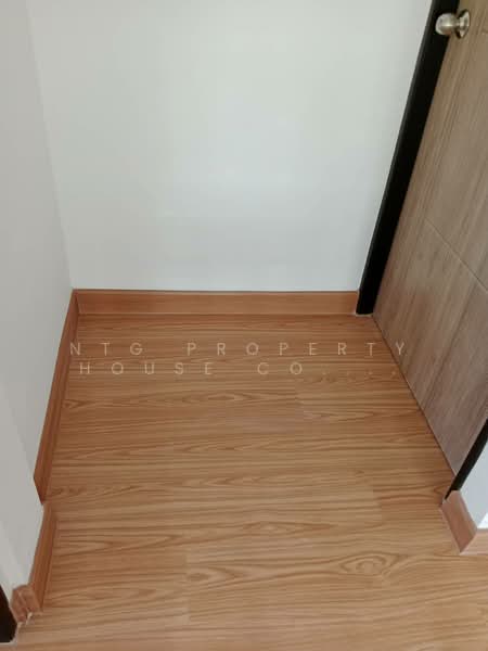 NG270 ให้เช่าบ้านเดี่ยว เหม่งจ๋าย รีโนเวทใหม่ บ้านเปล่าไม่มีเฟอร์ เลี้ยงสัตว์ได้ พร้อมอยู่, กรุงเทพ, ห้วยขวาง, วังทองหลาง, วังทองหลาง, กรุงเทพ, 200 ตร.ม., บ้านเดี่ยว ให้เช่า, โดย NTG Property House Co.,Ltd., 500190155 - DDproperty.com