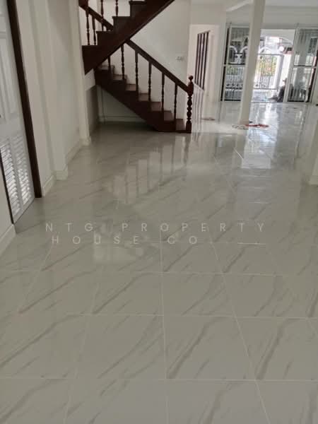 NG270 ให้เช่าบ้านเดี่ยว เหม่งจ๋าย รีโนเวทใหม่ บ้านเปล่าไม่มีเฟอร์ เลี้ยงสัตว์ได้ พร้อมอยู่, กรุงเทพ, ห้วยขวาง, วังทองหลาง, วังทองหลาง, กรุงเทพ, 200 ตร.ม., บ้านเดี่ยว ให้เช่า, โดย NTG Property House Co.,Ltd., 500190155 - DDproperty.com