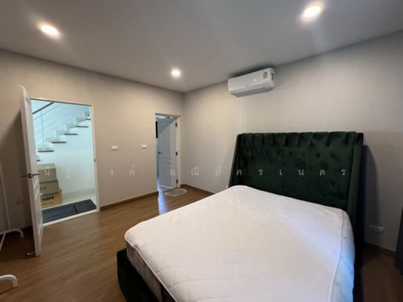 Centro Ratchapruek-Suan Phak, Nonthaburi, Bangkruai Jongtanom, Bang Kruai, Bang Kruai, Nonthaburi, 4 Bedrooms, 260 sqm, Single Detached House For Rent, by นัฐพงค์ มณีอัครเนตร, 500190164 - DDproperty.com