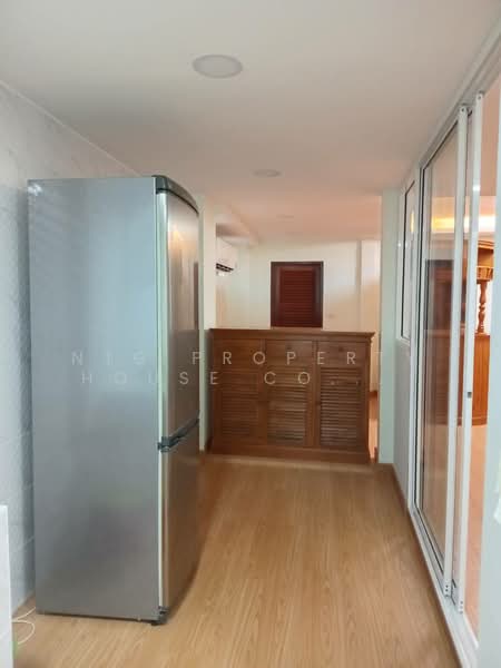 ให้เช่า - NG271 ให้เช่าบ้านเดี่ยว 2 ชั้น เฟอร์ครบ พร้อมอยู่ ห้วยขวาง เหม่งจ๋าย, กรุงเทพ