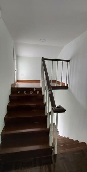 NG271 ให้เช่าบ้านเดี่ยว 2 ชั้น เฟอร์ครบ พร้อมอยู่ ห้วยขวาง เหม่งจ๋าย, Bangkok, เหม่งจ๋าย, Wang Thonglang, Wang Thonglang, Bangkok, 3 Bedrooms, 200 sqm, Single Detached House For Rent, by NTG Property House Co.,Ltd., 500190175 - DDproperty.com