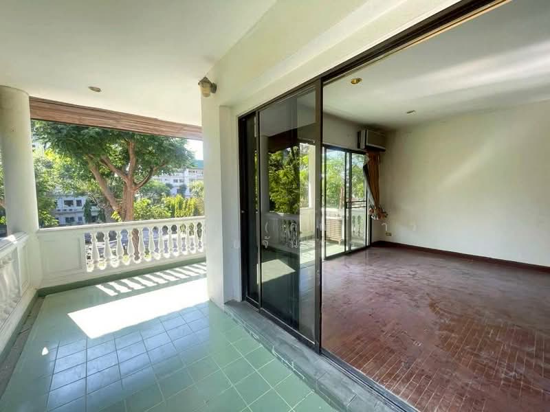 House for sale beach front Pattaya, Chon Buri (Pattaya), ถนนสุขุมวิท - บ้านอำเภอ, Na Chom Thian, Sattahip, Chon Buri (Pattaya), 4 Bedrooms, 268 sqm, Single Detached House For Sale, by Nichapa Phiachan, 500190177 - DDproperty.com