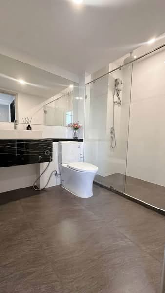 Knightsbridge Space Ratchayothin, Bangkok, Phaholyothin Road, Chatuchak, Chatuchak, Bangkok, 2 Bedrooms, 55 sqm, Condo For Rent, by Chanon Phangchienghien, 500190189 - DDproperty.com