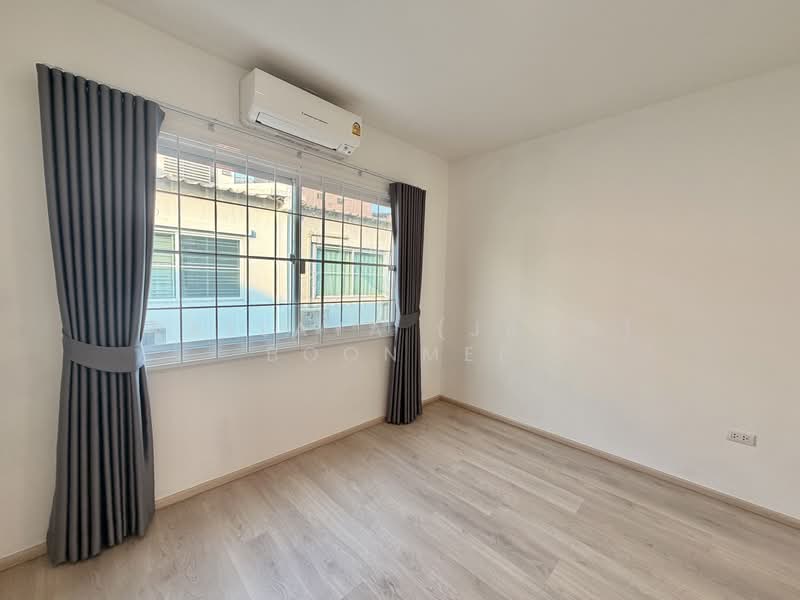 Indy Bangna-Ramkhamhaeng 2, Bangkok, Soi 7, Dok Mai, Prawet, Bangkok, 2 Bedrooms, 90 sqm, Townhouse For Rent, by Wallaya (Jang) Boonmee, 500190193 - DDproperty.com