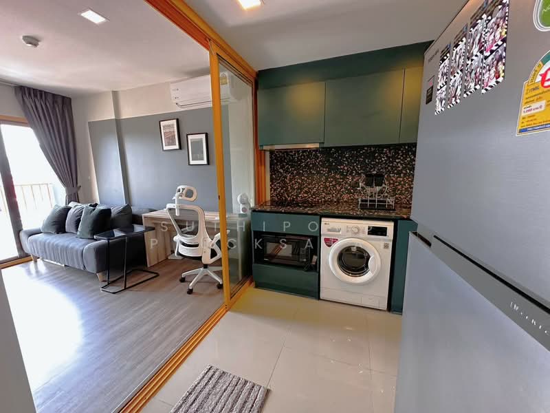 The Base Sukhumvit 50, Bangkok, Soi Roem Charoen 1, Sukhumvit 50 Road, Phra Kanong, Khlong Toei, Bangkok, 1 Bedroom, 32 sqm, Condo For Rent, by Suthipong Prucksalai, 500190196 - DDproperty.com