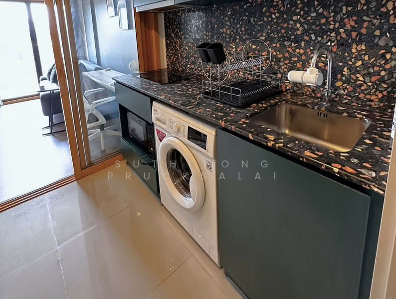 The Base Sukhumvit 50, Bangkok, Soi Roem Charoen 1, Sukhumvit 50 Road, Phra Kanong, Khlong Toei, Bangkok, 1 Bedroom, 32 sqm, Condo For Rent, by Suthipong Prucksalai, 500190196 - DDproperty.com