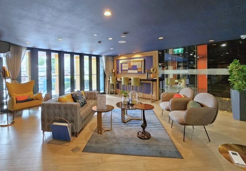 The Base Sukhumvit 50, Bangkok, Soi Roem Charoen 1, Sukhumvit 50 Road, Phra Kanong, Khlong Toei, Bangkok, 1 Bedroom, 32 sqm, Condo For Rent, by Suthipong Prucksalai, 500190196 - DDproperty.com