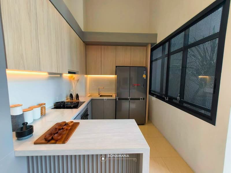 Town in Town, Bangkok, ศรีวรา, Phlapphla, Wang Thonglang, Bangkok, , 475 sqm, Office Space For Sale, by Korakot Atapan, 500190226 - DDproperty.com