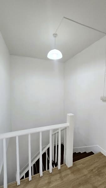 รีโนเวทใหม่ทั้งหลัง! ในราคาคุ้มค่า!! ขายทาวน์เฮ้าส์ 2 ชั้น 19 ตร.ว. หมู่บ้าน พฤกษา 41 กันตนา, Nonthaburi, Ban Mai, Bang Yai, Nonthaburi, 4 Bedrooms, 120 sqm, Townhouse For Sale, by คุณจี, 500190234 - DDproperty.com