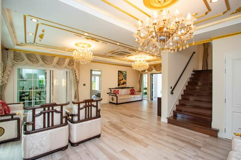 Luxurious 6 Bedroom Property in Serene Lake Mae Hia, Chiang Mai, Mae Hia, Muang Chiang Mai, Chiang Mai, 6 Bedrooms, 242 sqm, Single Detached House For Sale, by คุณ รุ่งทิพย์, 500190241 - DDproperty.com