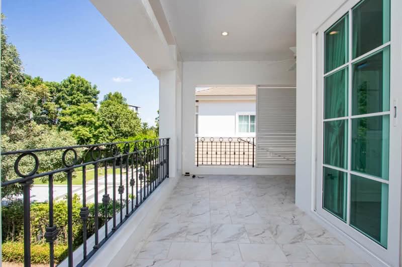 Luxurious 6 Bedroom Property in Serene Lake Mae Hia, Chiang Mai, Mae Hia, Muang Chiang Mai, Chiang Mai, 6 Bedrooms, 242 sqm, Single Detached House For Sale, by คุณ รุ่งทิพย์, 500190241 - DDproperty.com