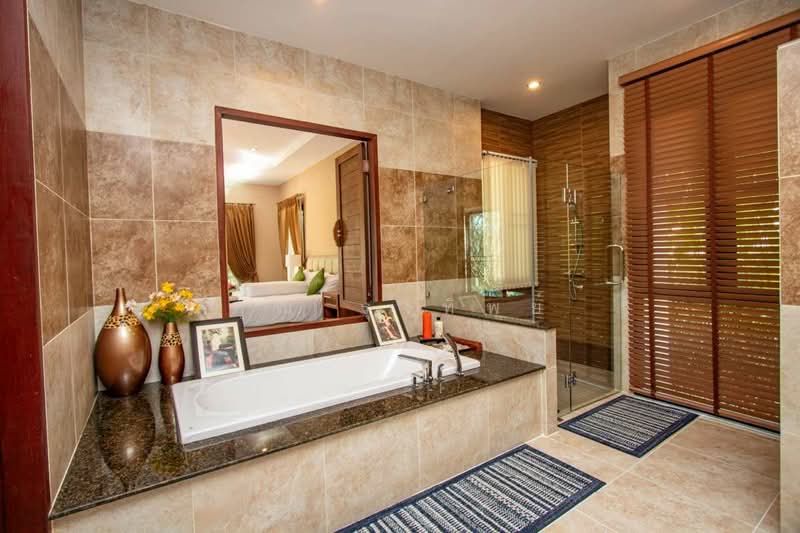 Discover Luxurious Living in Mae Rim Your Dream Home Awaits, Chiang Mai, Muang Kaeo, Mae Rim, Chiang Mai, 5 Bedrooms, 545 sqm, Villa For Sale, by คุณ รุ่งทิพย์, 500190242 - DDproperty.com