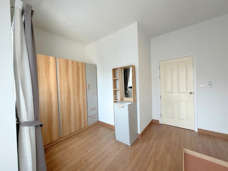 The Thamm Iconic Onnut-Motorway, Bangkok, 987 Soi Lat Krabang 3, Lat Krabang, Lat Krabang, Bangkok, 2 Bedrooms, 107 sqm, Townhouse For Sale, by Punpapa Rassamee, 500190271 - DDproperty.com