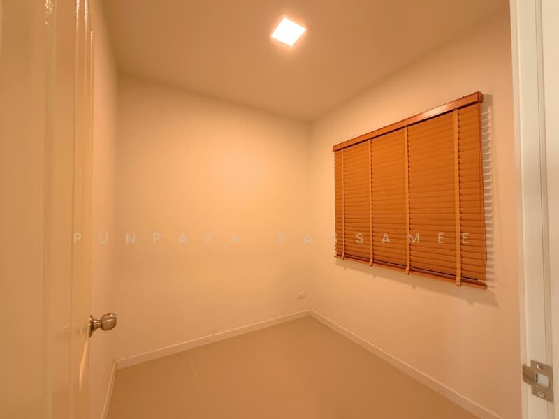 The Thamm Iconic Onnut-Motorway, Bangkok, 987 Soi Lat Krabang 3, Lat Krabang, Lat Krabang, Bangkok, 2 Bedrooms, 107 sqm, Townhouse For Sale, by Punpapa Rassamee, 500190271 - DDproperty.com