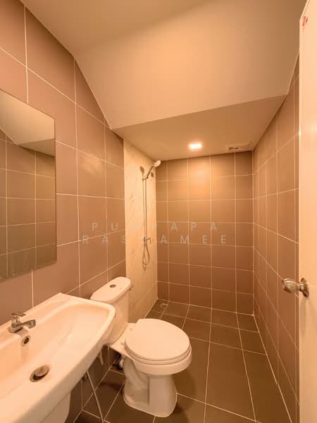 The Thamm Iconic Onnut-Motorway, Bangkok, 987 Soi Lat Krabang 3, Lat Krabang, Lat Krabang, Bangkok, 2 Bedrooms, 107 sqm, Townhouse For Sale, by Punpapa Rassamee, 500190271 - DDproperty.com